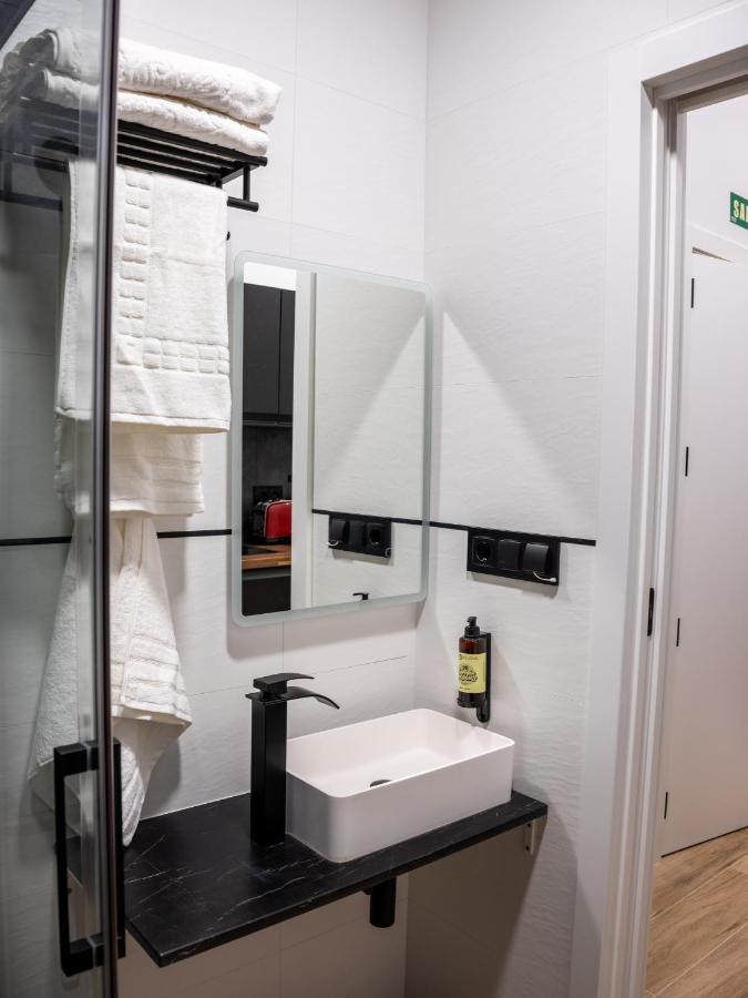 Vr Obregon Apartments Мадрид Экстерьер фото